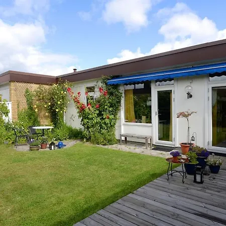 Fantastic House With A Cute Garden! Вилла